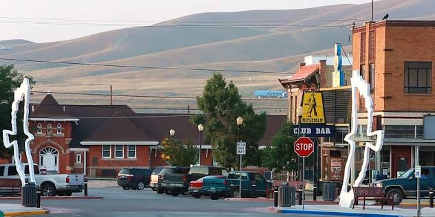 A beginner's guide to Rawlins County community
